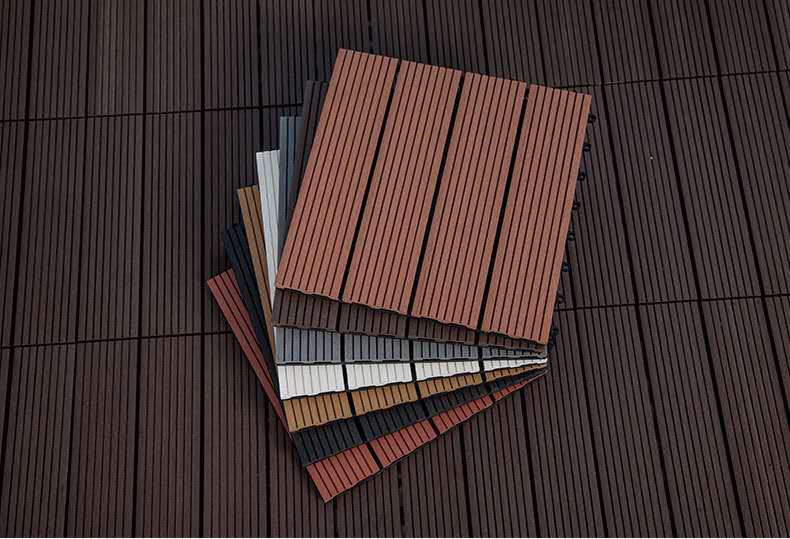 Sàn gỗ nhựa Composite ngoài trời: Với sàn gỗ nhựa Composite ngoài trời, bạn không còn lo lắng về sự ảnh hưởng của thời tiết mưa nắng đối với sàn nhà của mình. Vật liệu chất lượng cao, nhẹ và dễ dàng lắp ráp giúp sàn nhà của bạn luôn sạch đẹp và bền vững, giúp tạo không gian ngoài trời thêm phần tươi mới và sang trọng.